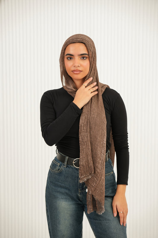 Rhea In Cinnamon