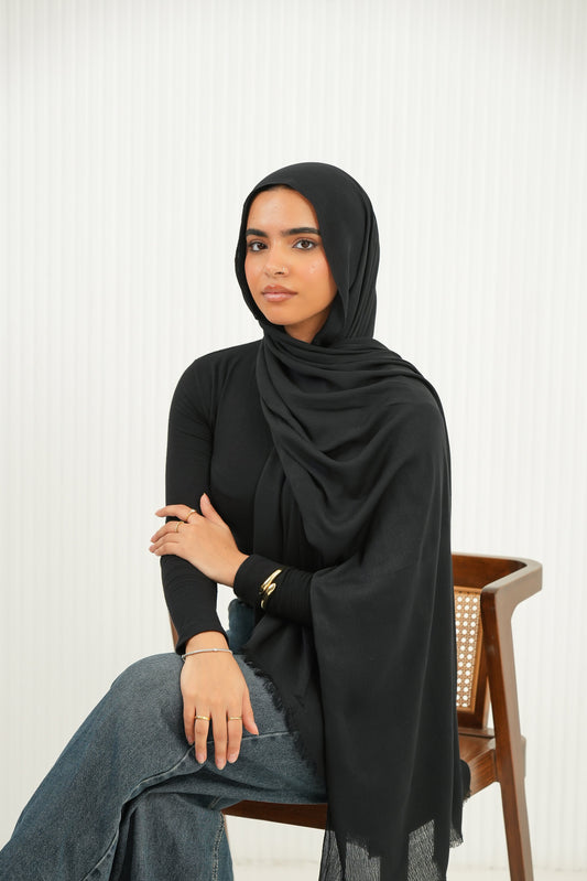 Crinkled In Velvet Black