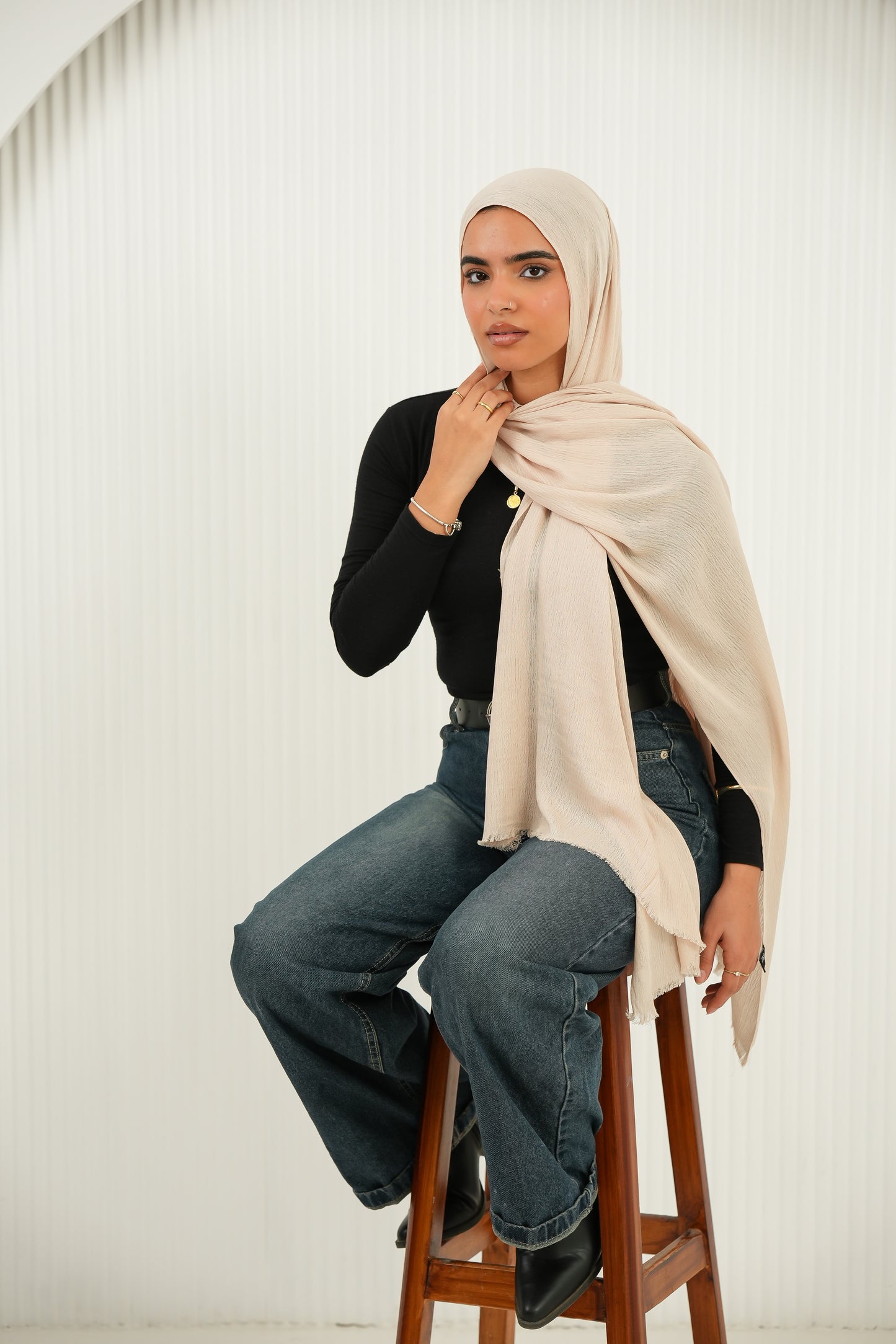 Crinkled In Sand Aura