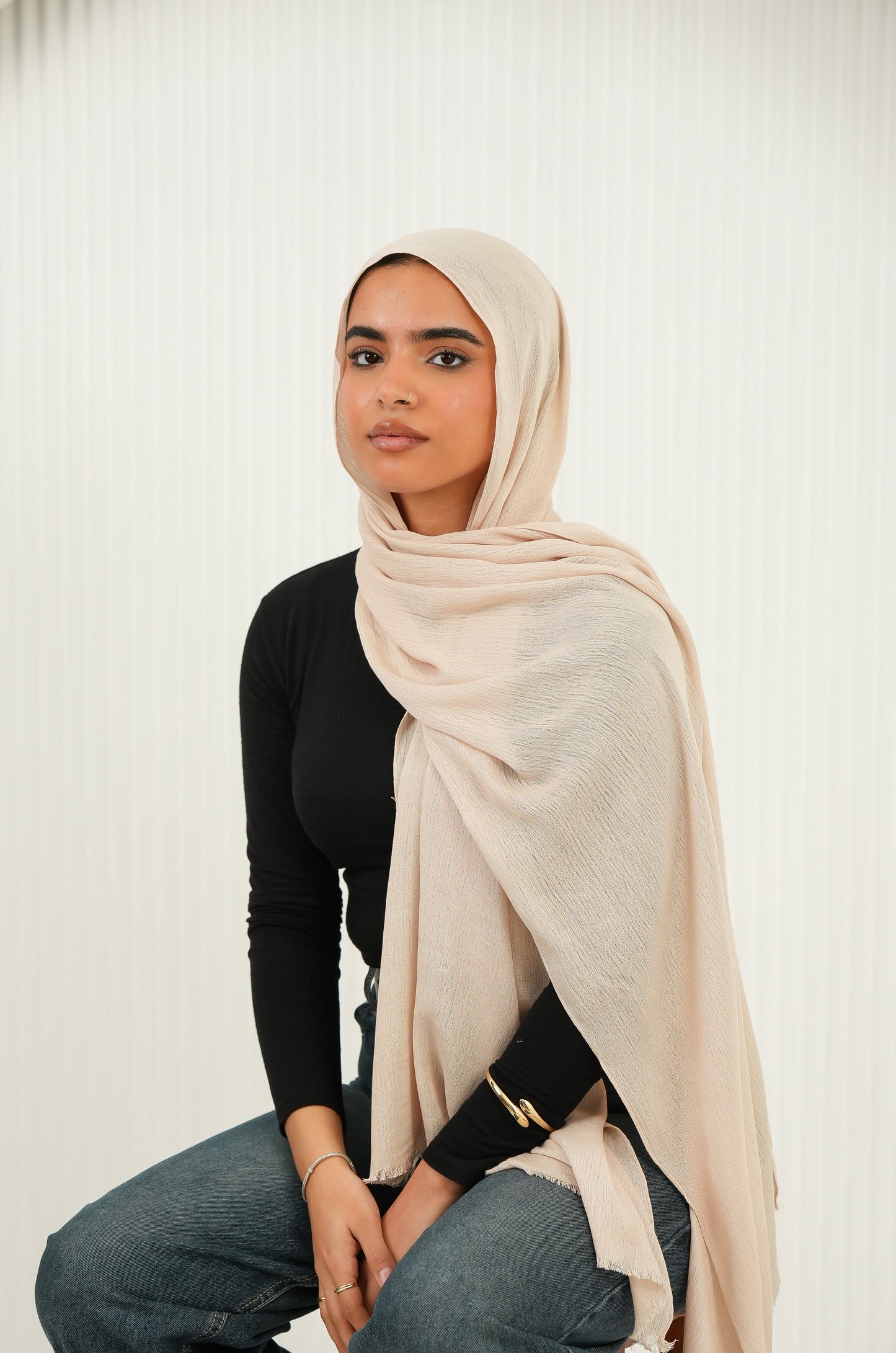 Crinkled In Sand Aura