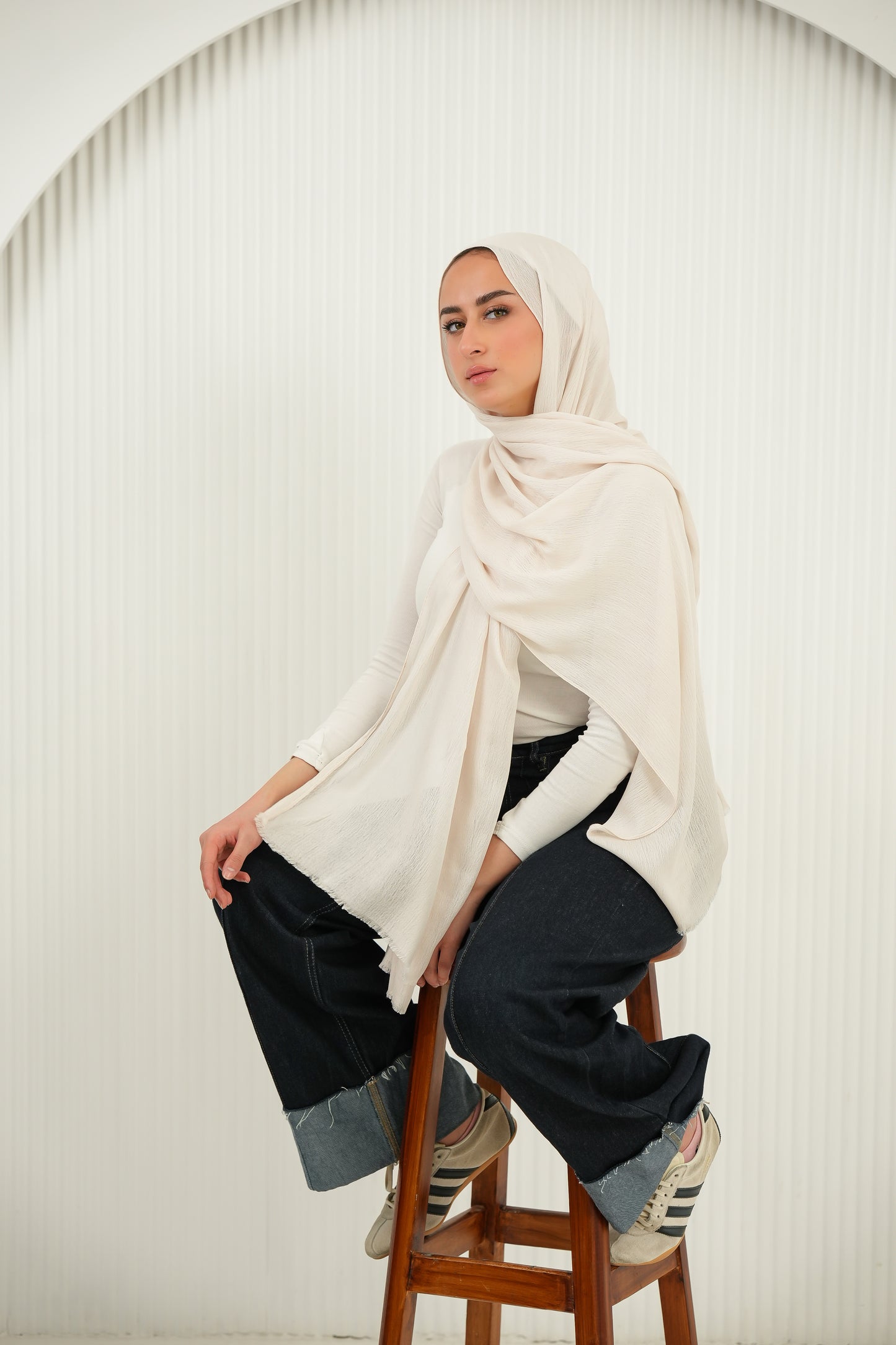 Crinkled In Bare Cream